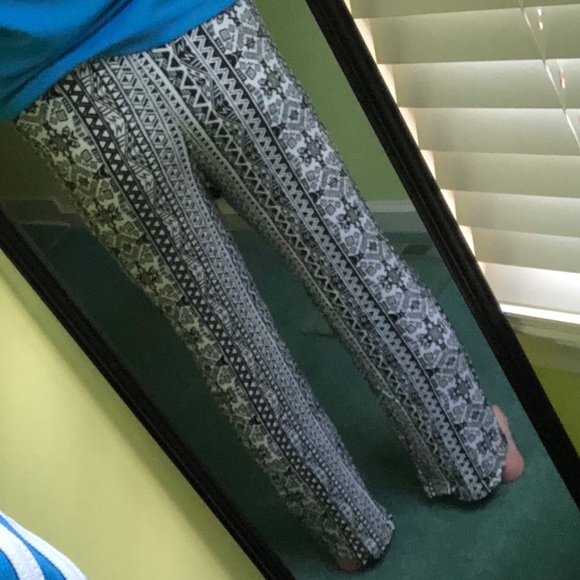 Dina Be women’s black&white palazzo pants!! - Picture 9 of 9